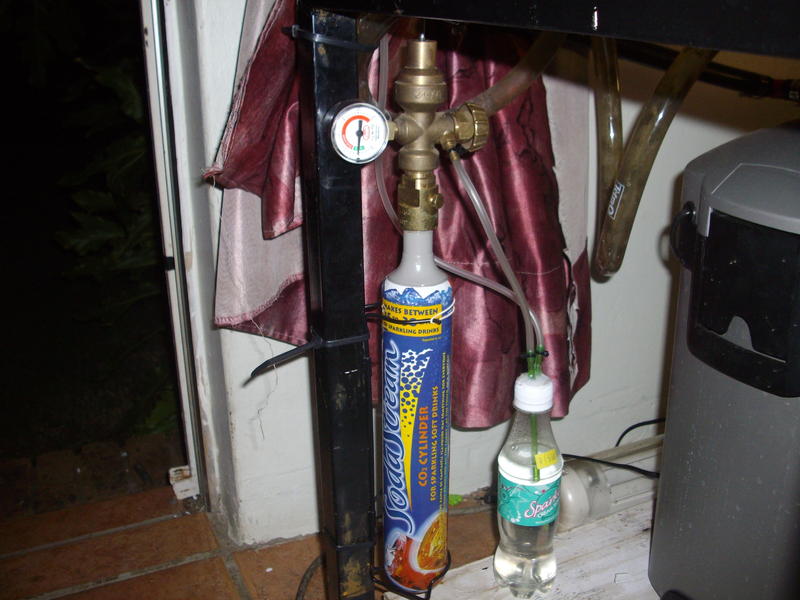 co2 using soda stream bottles? | Tropical Aquariums SA - Aquarium Co2 System Using Soda Can